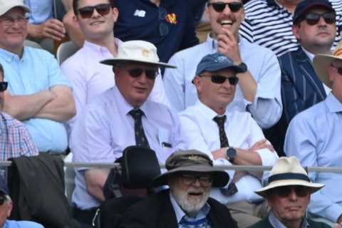 England star Jack Leach withdrawn from New Zealand Test match with ‘concussion’ after nasty head smash while fielding