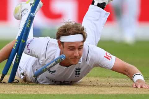 Stuart Broad is hit for world record 35 runs by Indian tailender Jasprit Bumrah in most expensive Test over ever