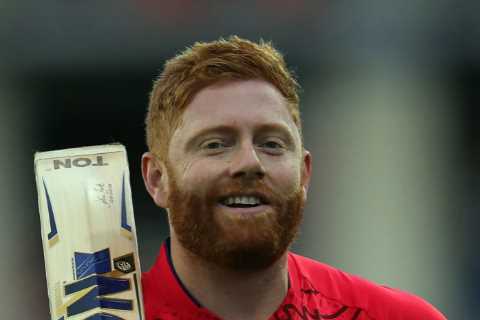 Moeen Ali scores England’s fastest ever T20 50 and Bairstow smashes 90 as South Africa thrashed at Bristol