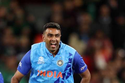Bizarre moment cricket star Ravi Ashwin sniffs clothing during India’s T20 World Cup win over Zimbabwe