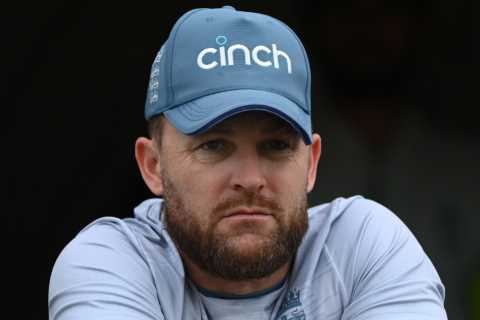 England cancel cricket match to spend day at races and watch head coach McCullum’s gelding Defibrillate