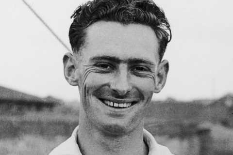 Brian Booth dead aged 89: Ashes cricket legend and former Aussie captain dies after ‘extraordinary life’