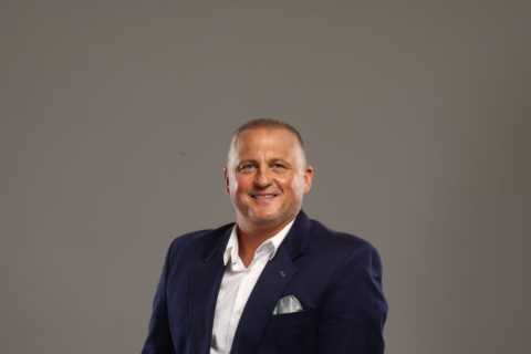 I love the war of words when England play Australia for The Ashes and here’s why, says England ace Darren Gough