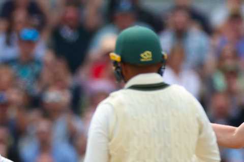 What did Ollie Robinson say to Usman Khawaja?