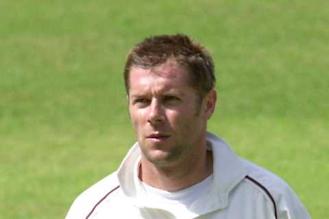 I present Sky Sports’ Ashes coverage but I used to clean airplanes and pull pints in a pub