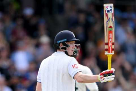 England keep Ashes comeback dream alive with another thrilling Headingley win as Harry Brook inspires tense chase