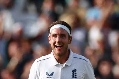 Stuart Broad repeats superstitious bails trick and takes wicket NEXT BALL in amazing Ashes finale