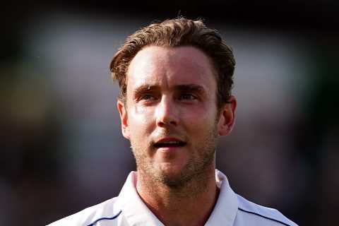 Stuart Broad the favourite for BBC Sports Personality of the Year after Ashes heroics – just ahead of another legend