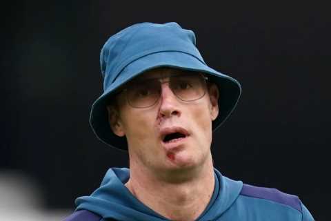 Brave Freddie Flintoff Returns to Cricket After Top Gear Crash