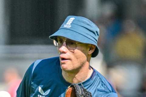 Freddie Flintoff Impresses as England Coach, Says Marcus Trescothick